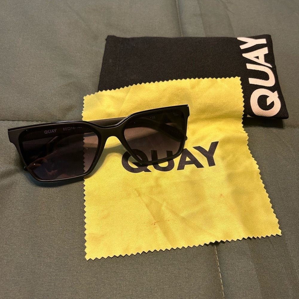 Quay Australia sunglasses and Black Pouch with Yellow Cloth